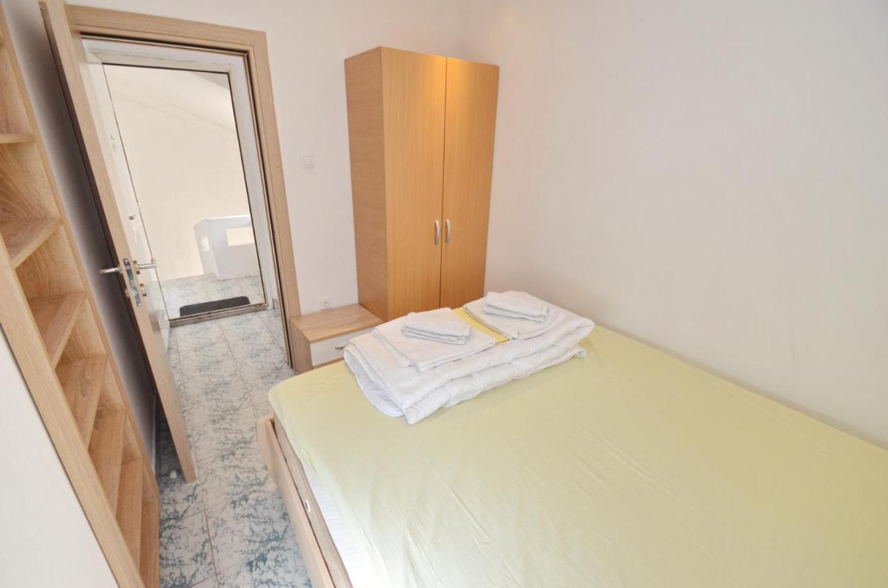Ferienwohnung Bugi Kotor Exterior foto