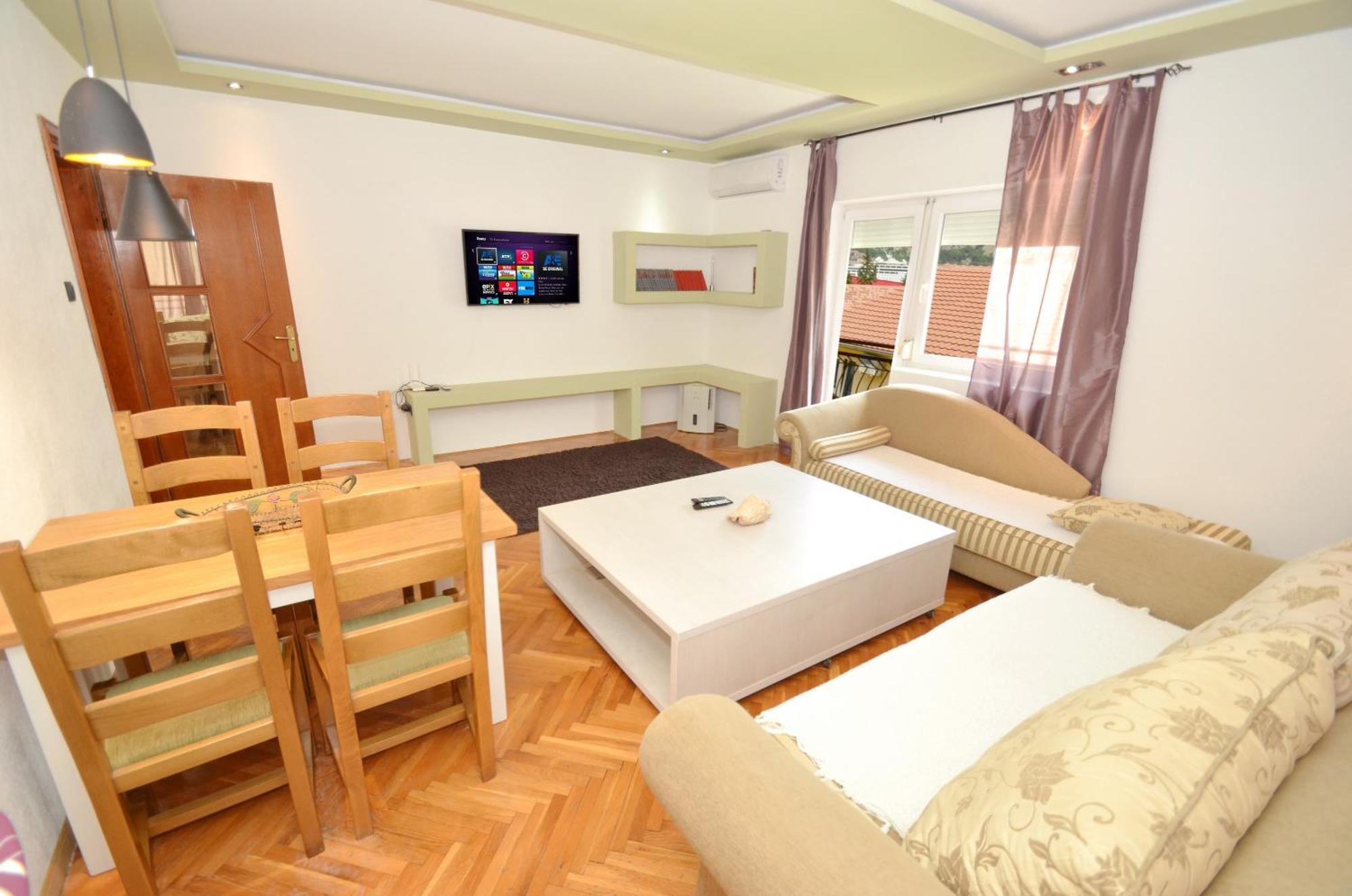 Ferienwohnung Bugi Kotor Exterior foto