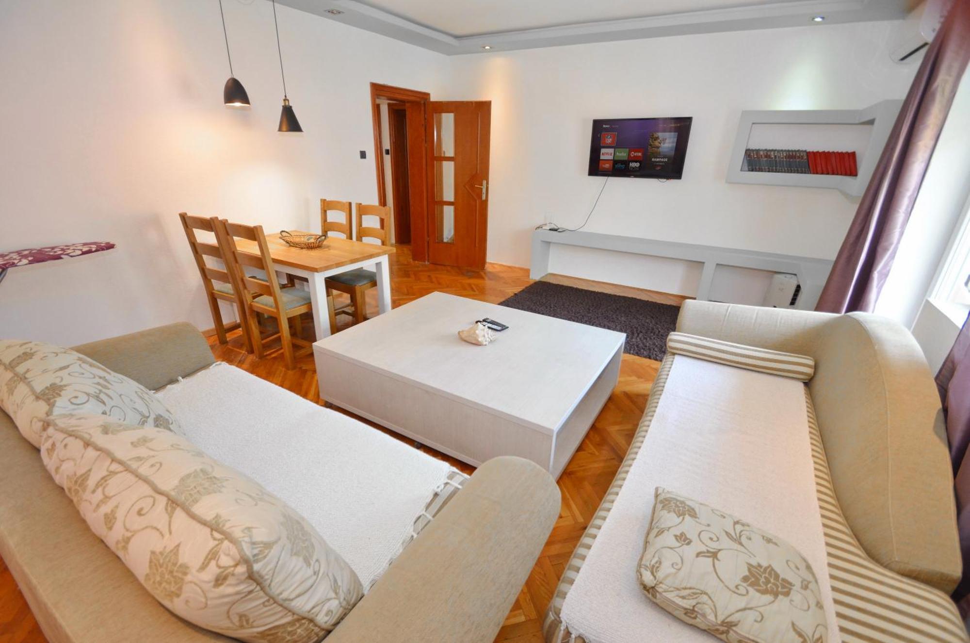 Ferienwohnung Bugi Kotor Zimmer foto