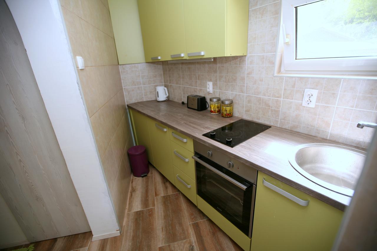 Ferienwohnung Bugi Kotor Exterior foto