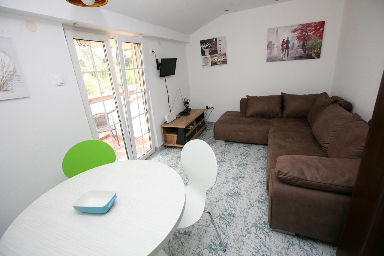 Ferienwohnung Bugi Kotor Exterior foto
