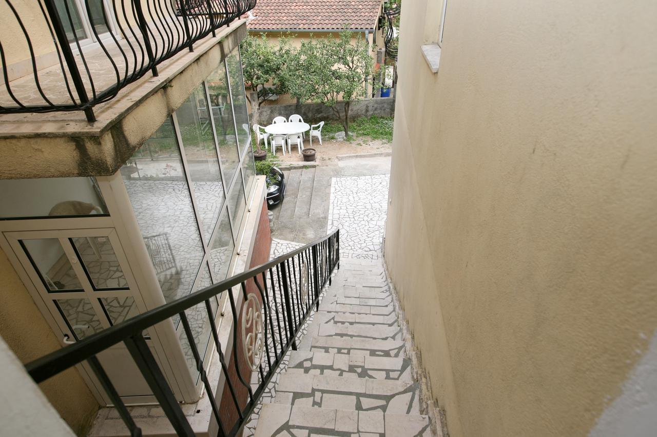 Ferienwohnung Bugi Kotor Exterior foto