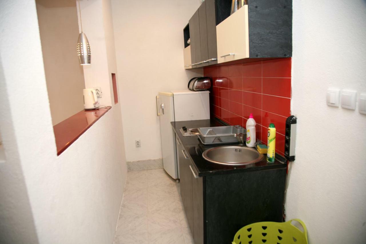 Ferienwohnung Bugi Kotor Exterior foto