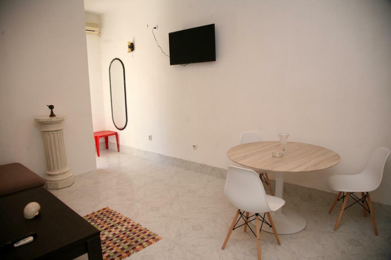 Ferienwohnung Bugi Kotor Exterior foto