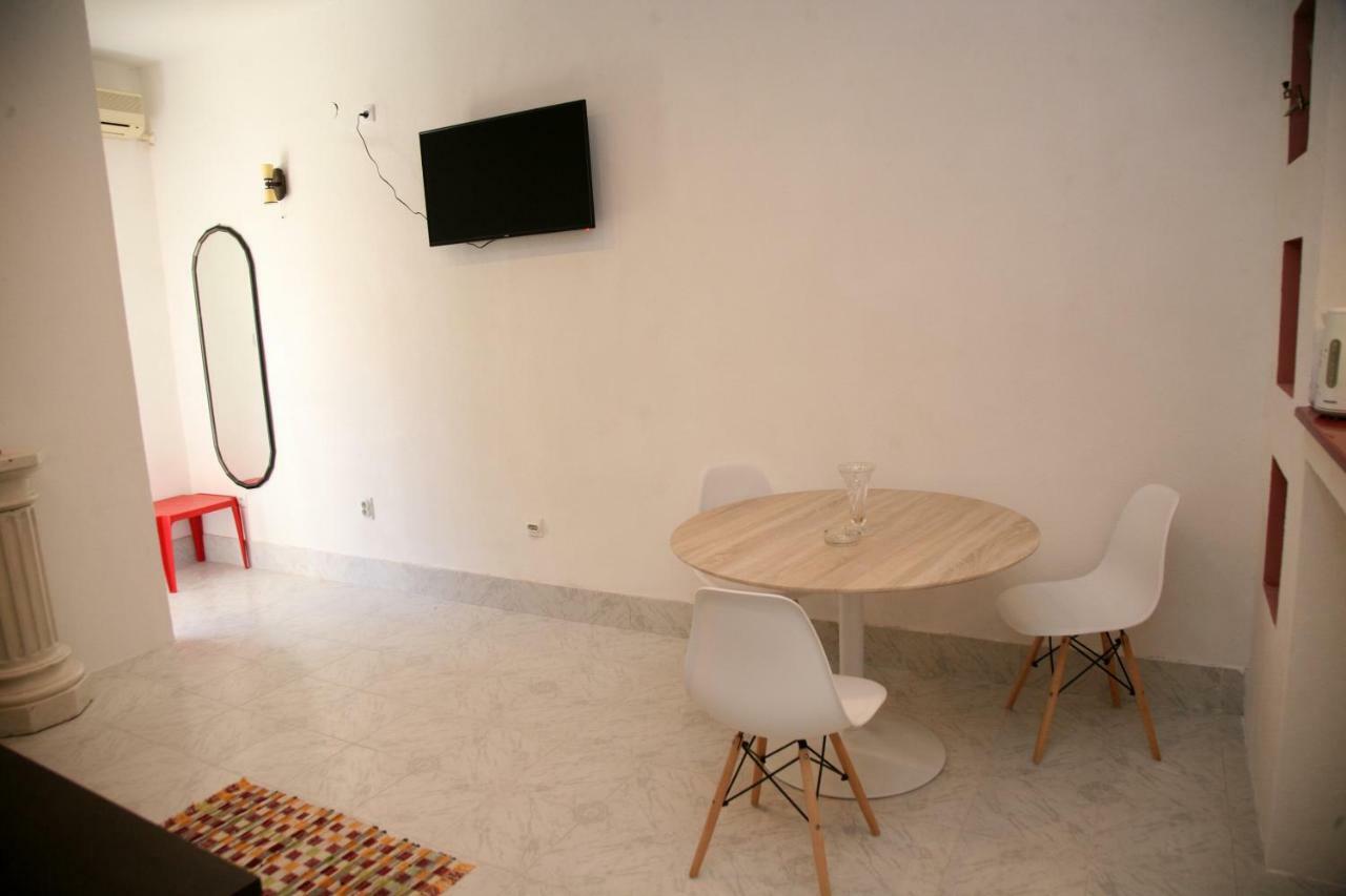 Ferienwohnung Bugi Kotor Exterior foto